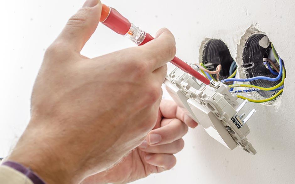 recherche électricien bâtiment Corbeil-Essonnes